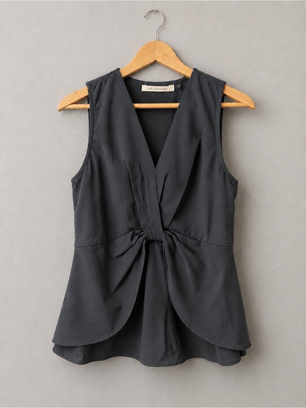 Soft Surroundings Black Twist Front Sleeveless Blouse Top Small Side Zip